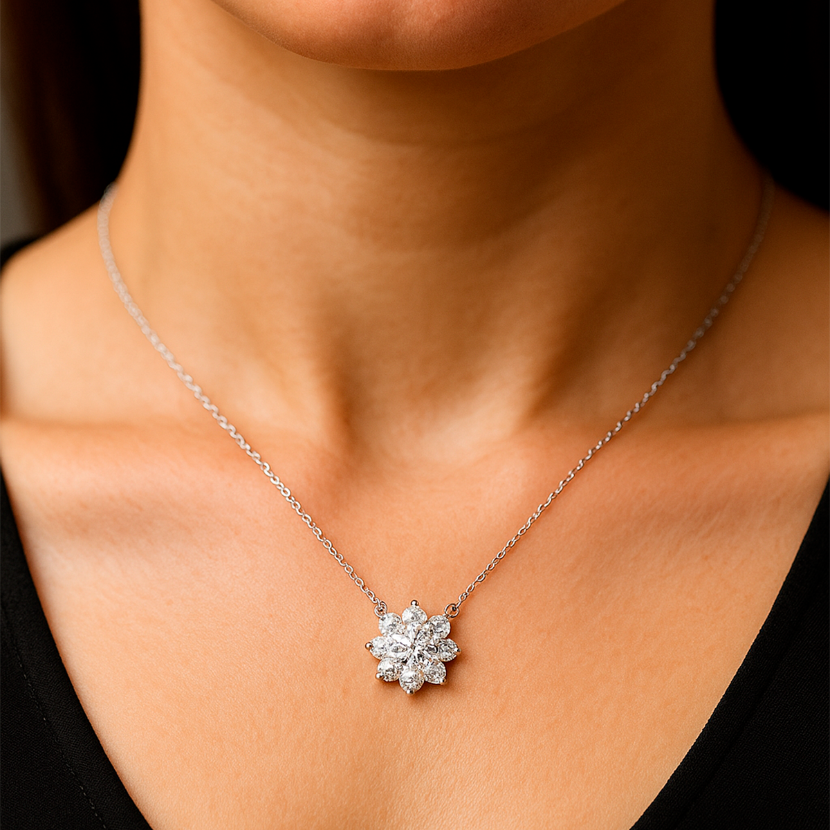 Colar Flor de Jasmin Moissanite Banhado a Ouro