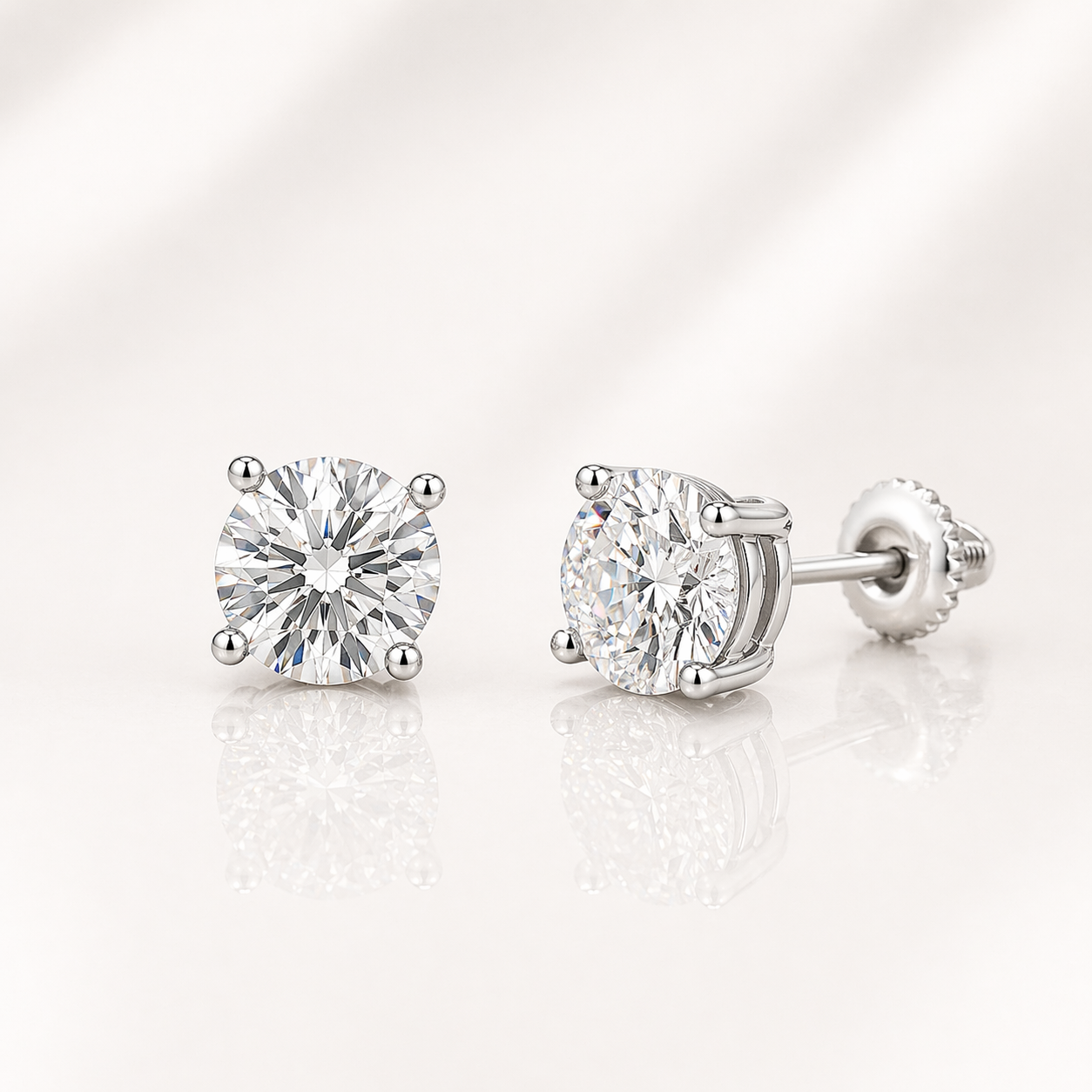 Brinco Solitário 4 Garras Moissanite Banhado a Ouro 18k