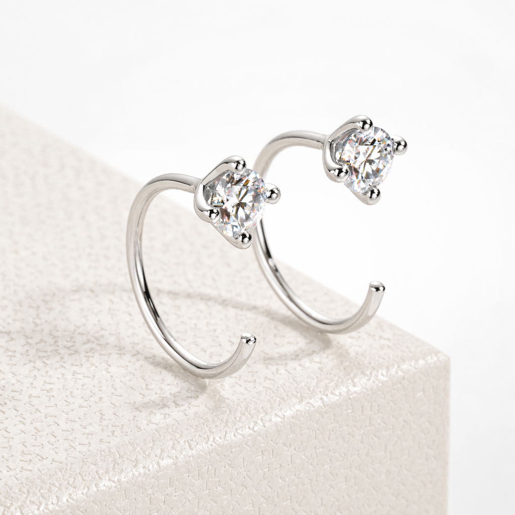 Brinco Ponto Luminoso Moissanite Banhado a Ouro 18k