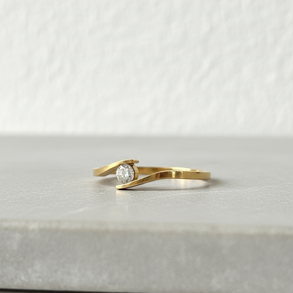 Anel Solitário Polaris Moissanite 3mm em Ouro 18k
