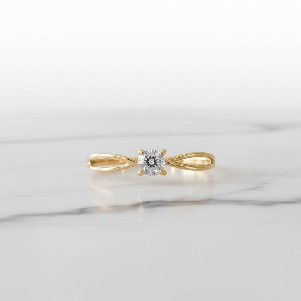 Anel Solitário Veneza Moissanite 3,5mm em Ouro 18k
