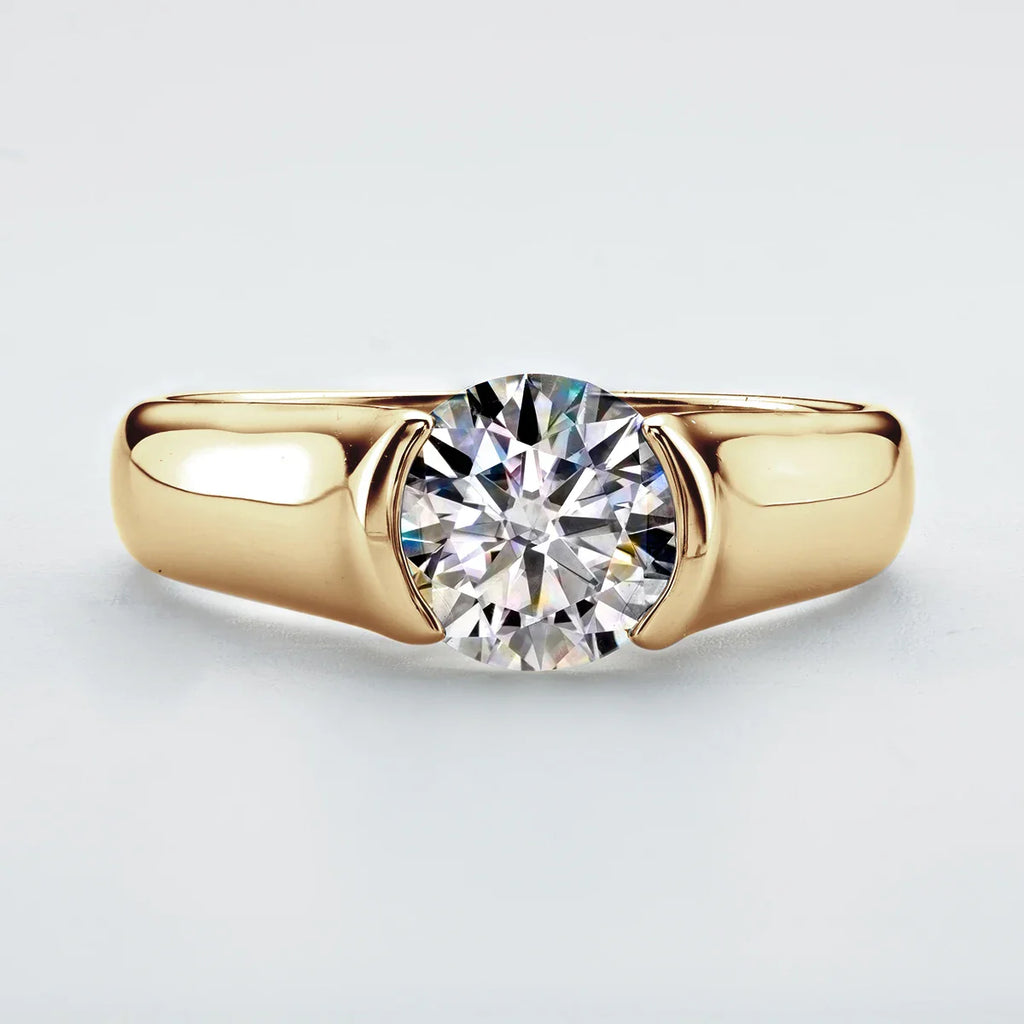Anel Luar Solitário Moissanite Banhado a Ouro 18k