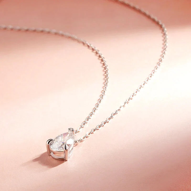 Colar Lumina Moissanite Banhado a Ouro