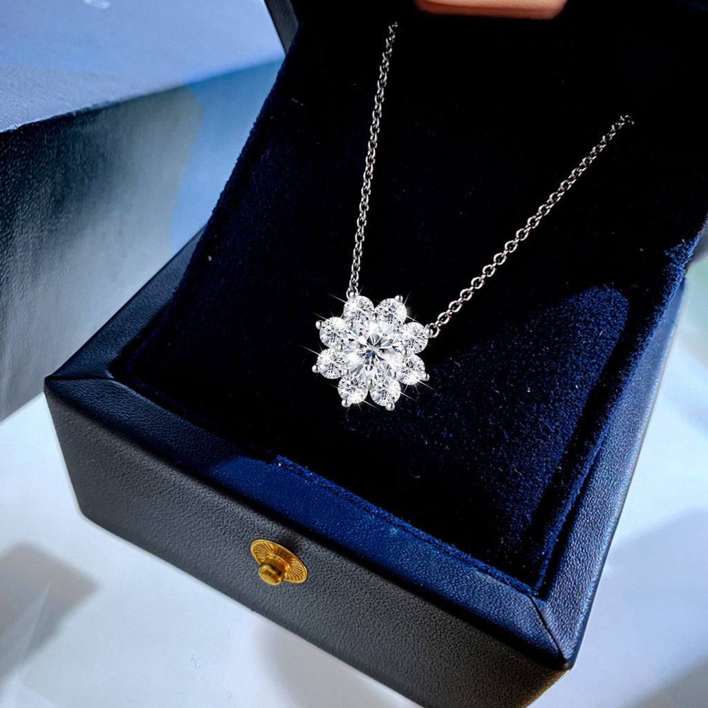Colar Flor de Jasmin Moissanite Banhado a Ouro