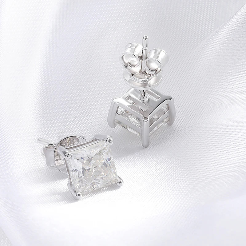 Brinco Solitário Princess Moissanite Banhado a Ouro 18k