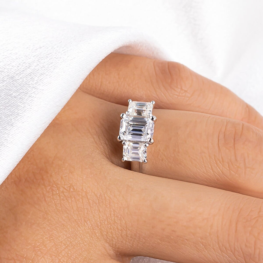Anel Trigêmeo Esmeralda Moissanite Banhado a Ouro 18k