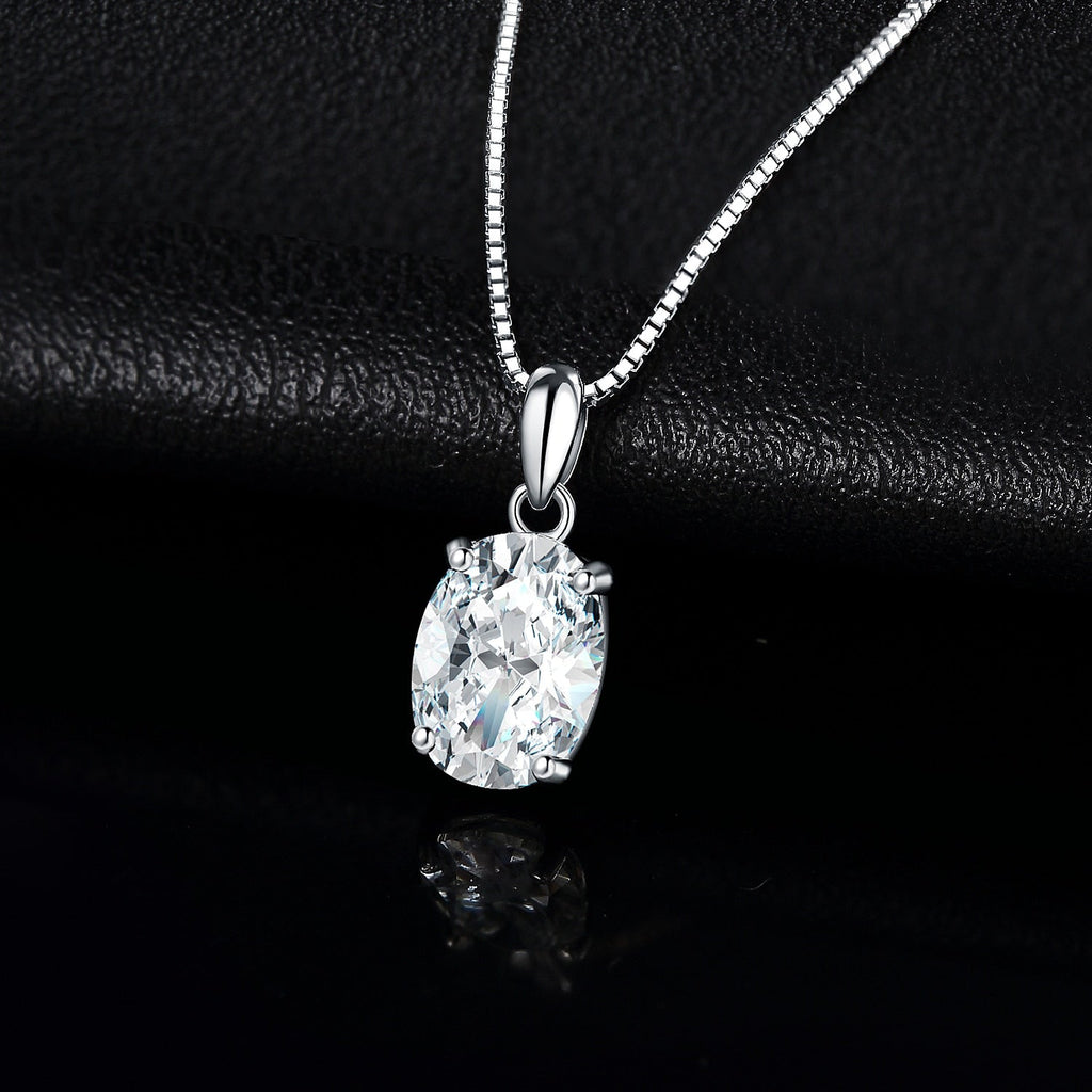 Colar Oval 4 Garras Moissanite Banhado a Ouro 18k