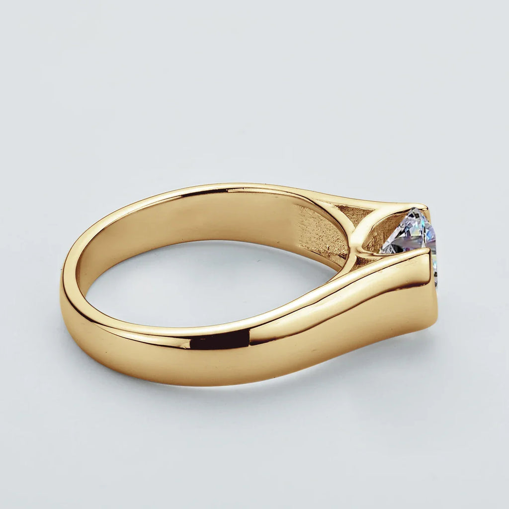 Anel Luar Solitário Moissanite Banhado a Ouro 18k