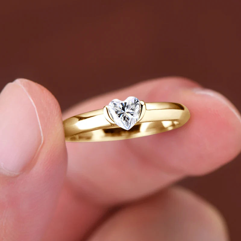 Anel Essência do Amor Moissanite Banhado a Ouro 18k