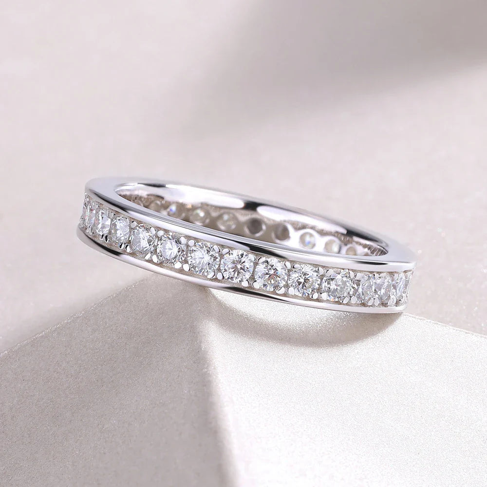 Aliança Prisma 90 Pontos Moissanite Banhada a Ouro 18k