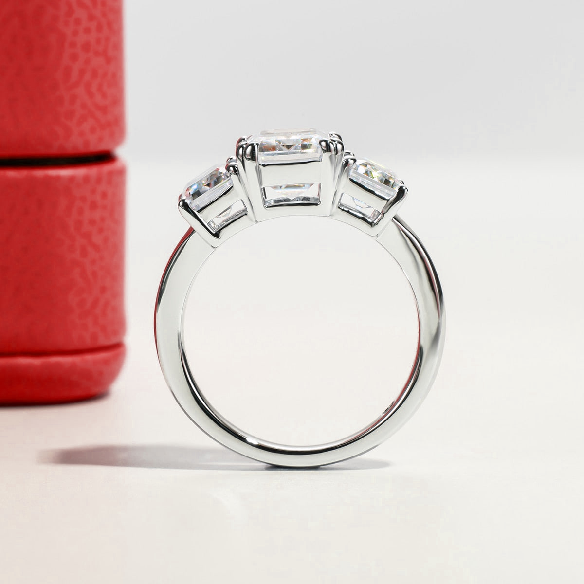 Anel Trinity Asscher Moissanite Banhado a Ouro 18k