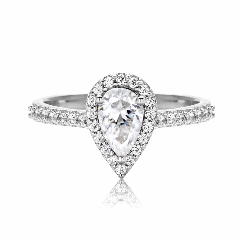 Anel Gota Moissanite Cravejado Banhado a Ouro 18k