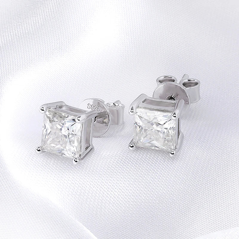 Brinco Solitário Princess Moissanite Banhado a Ouro 18k