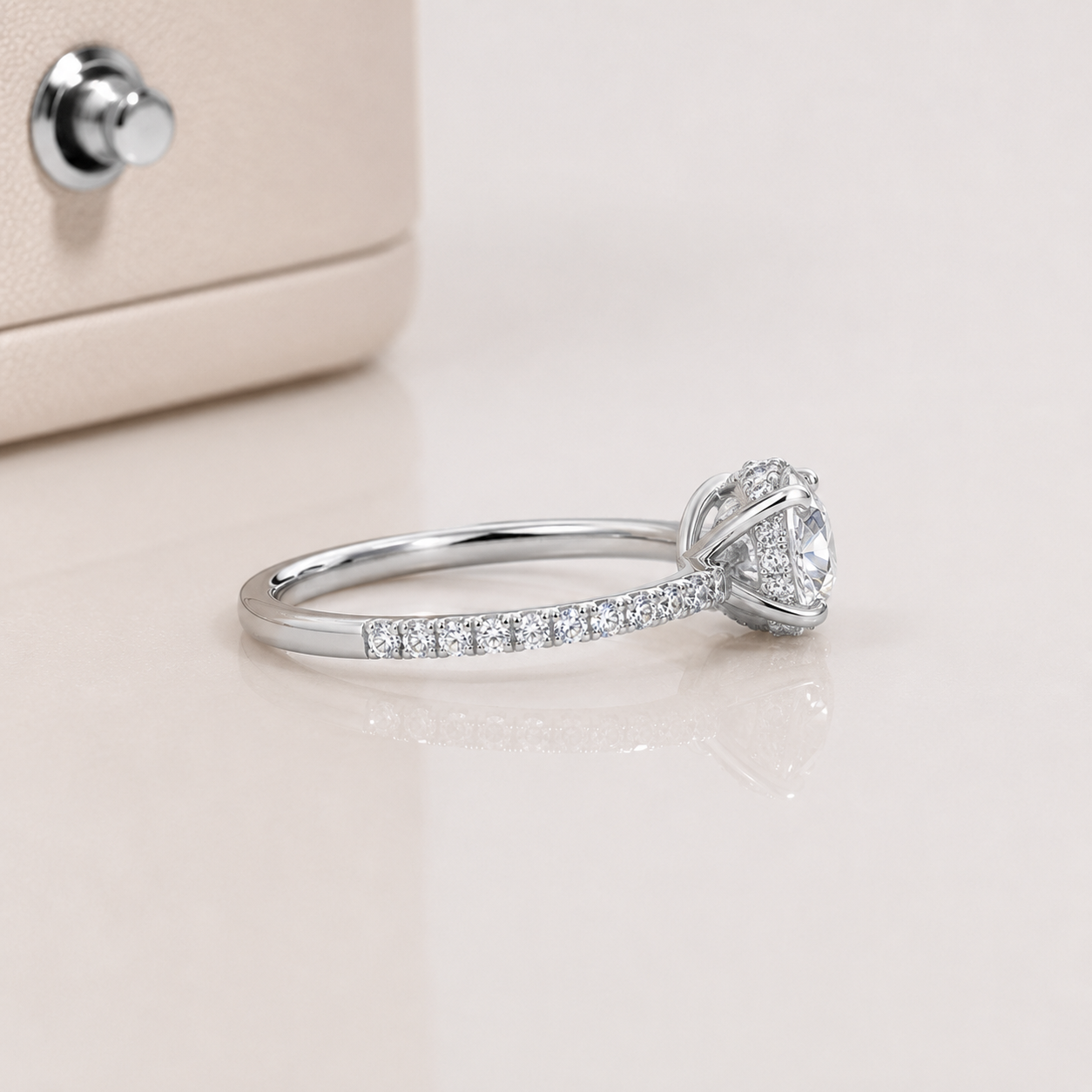 Anel Coroa de Luz Moissanite Banhado a Ouro 18k