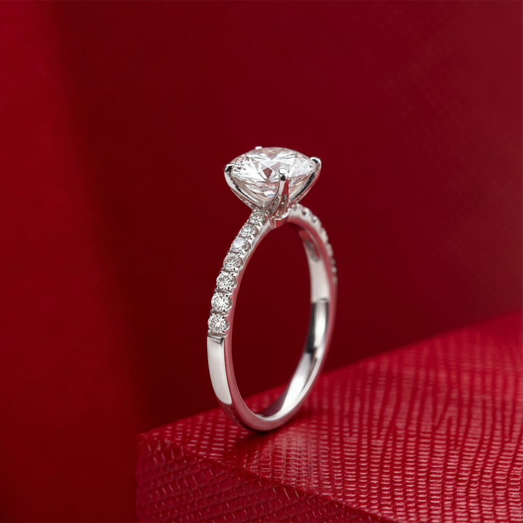 Anel Solitário Vértice Moissanite Banhado a Ouro 18k