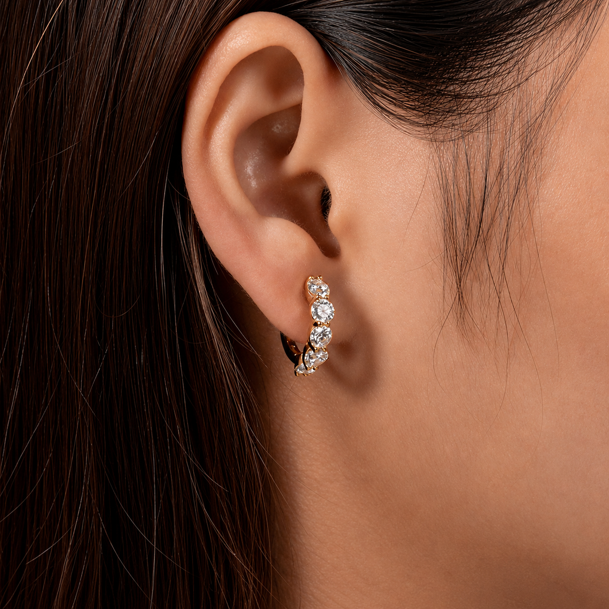 Brinco Quinteto Moissanite Banhado a Ouro 18k