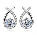 Brinco Petala de Luz Moissanite Banhado a Ouro 18k