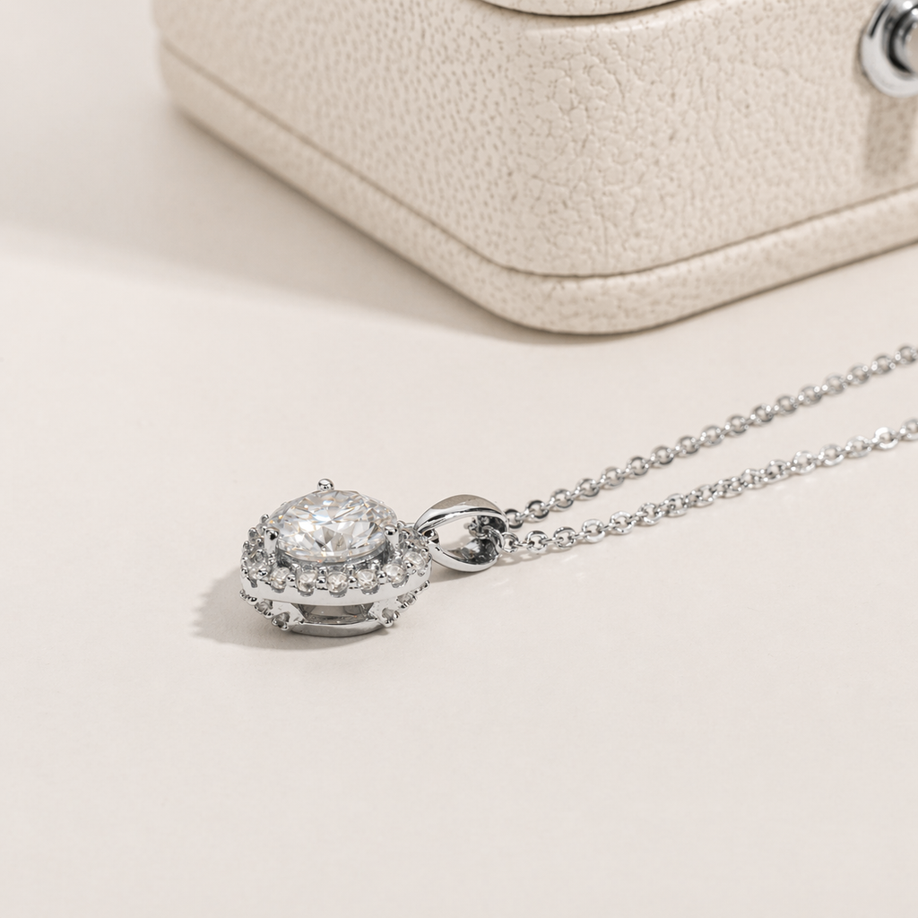Colar Ponto de Amor Moissanite Banhado a Ouro